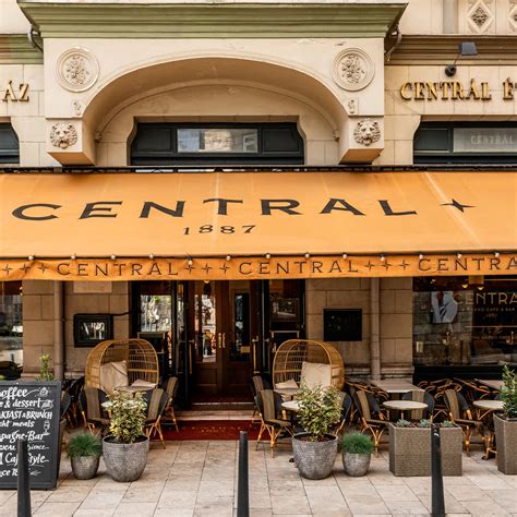 Irodalmi Zsúr a Centrálban