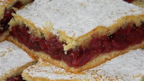 Meggyes pite