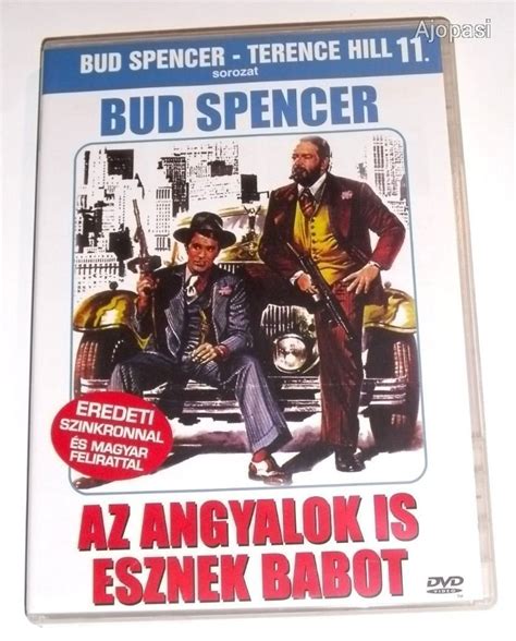 Terence Hill eszi a babot a serpenyőből