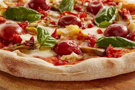 különböző pizza feltétek