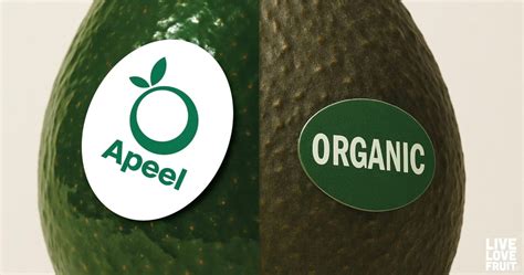 Apeel logóval ellátott gyümölcsök