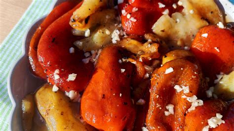 sült, hámozott paprika