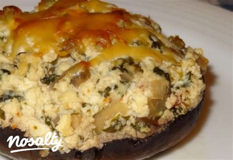 Gomba ricottával és pestoval töltve