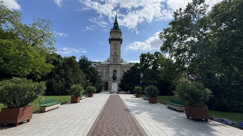 Hódmezővásárhely belvárosa étteremmel