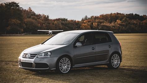 Volkswagen Golf 5 oldalnézet légterelővel felszerelve