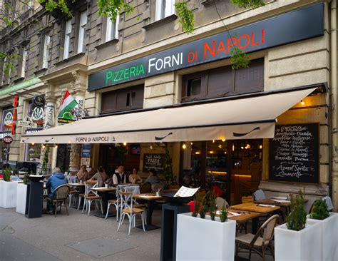 Étkezési élmény a Forni di Napoliban