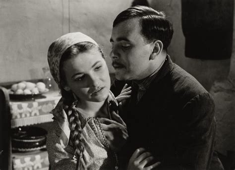 Soós Imre és Törőcsik Mari a Körhinta című filmben