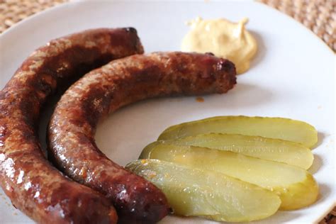 torta formájú kolbász étel