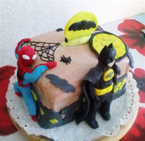 Batman és Pókember torta minták