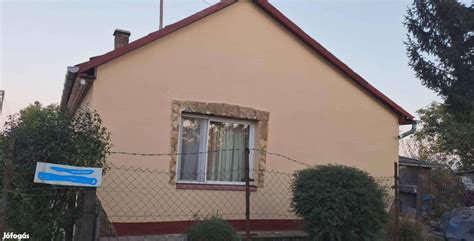 Családi ház Algyőn, az András utca közelében