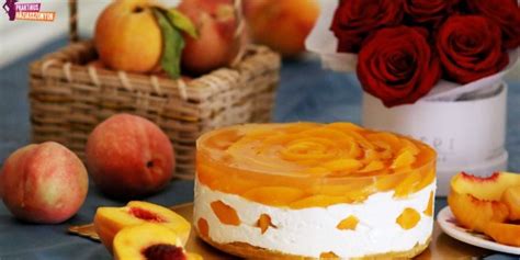 őszibarack mousse torta