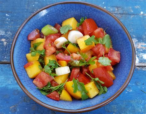 Gyümölcsös salsa