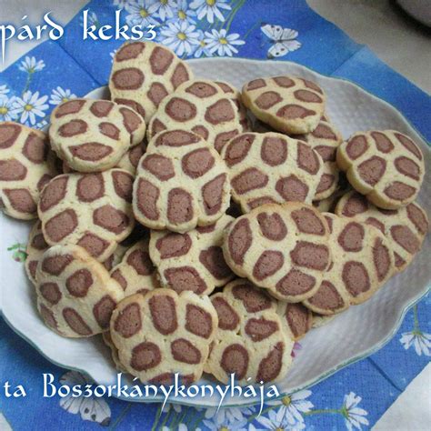 Savanyúkáposzta krémleves tálalva