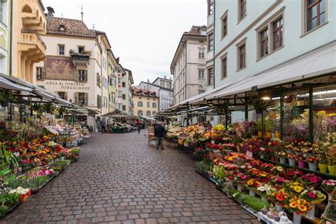 Bolzano Piazza Erbe piac
