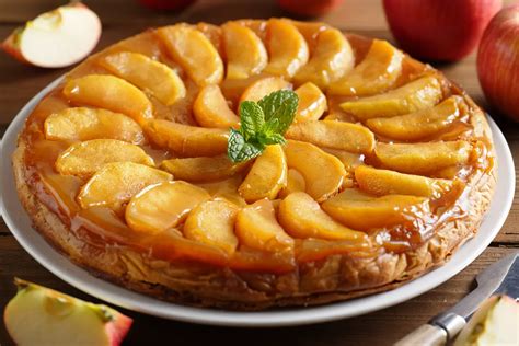 Tarte Tatin karamellizált almával
