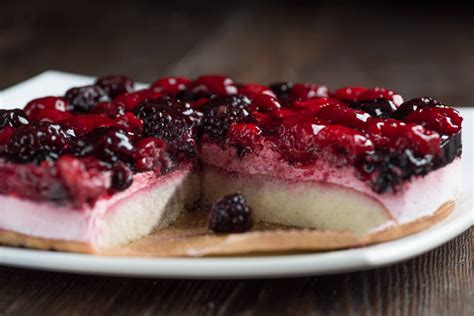 Gyümölcsös mascarponés torta