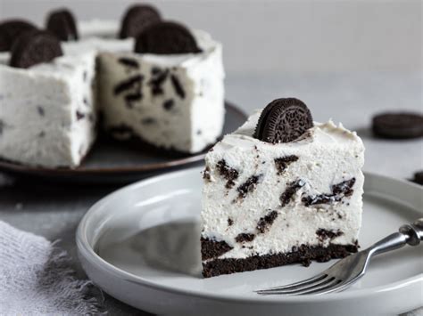 Oreo kekszek egy sajttortában