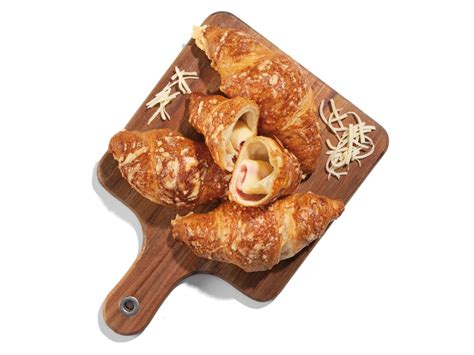 Lidl sajtos-sonkás croissant