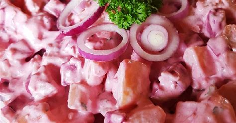 Különböző hidegtálak majonézes céklával