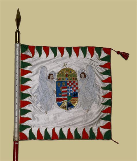1869-es magyar királyi honvéd zászlóalj zászlajának előlapja