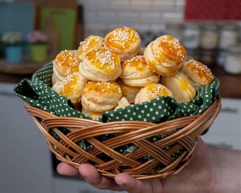 Pogácsa tészta muffin formában