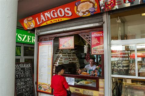 Lángos a piacon