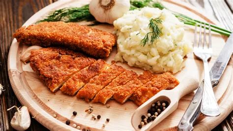 Paradicsomos, mozzarellás rántott hús