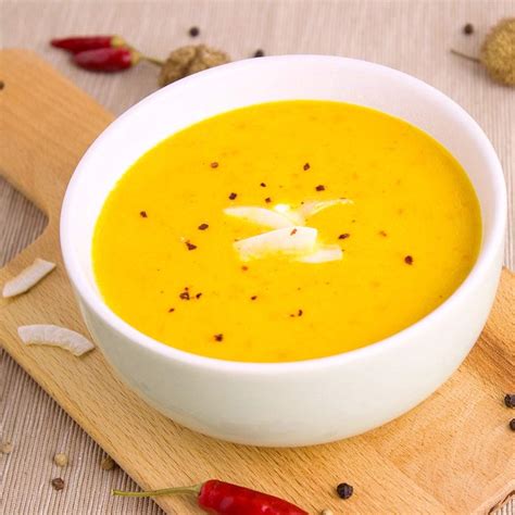 Kókusztejjel készült curry-s leves