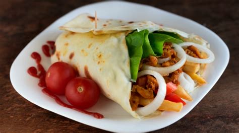 Görög étel tálalva