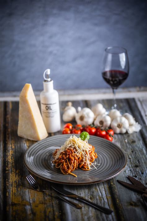 Klasszikus spagetti paradicsomszósszal