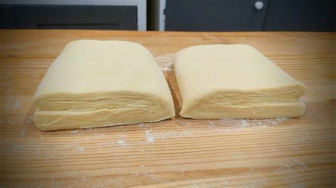 vajas tészta hajtogatása