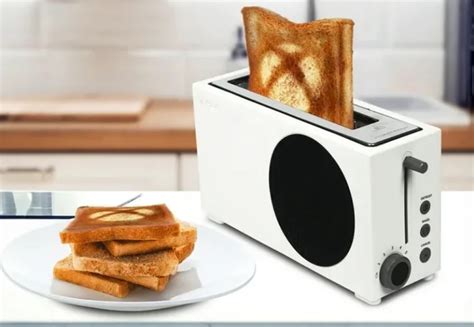 Toastkenyér szeletek kenyérpirítóban