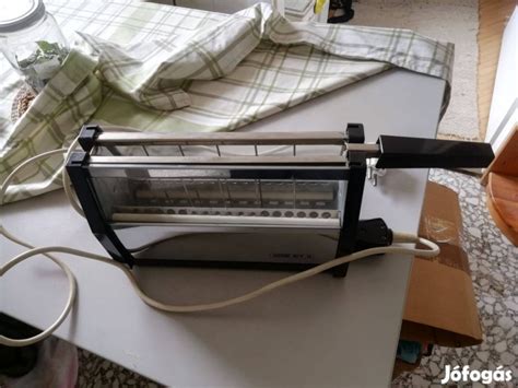 Régi kenyérpirító modell