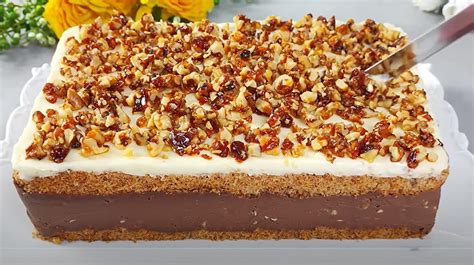 Kész diós csokis piskóta torta