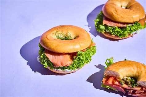 Füstölt lazacos bagel