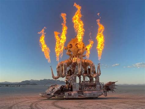 El Pulpo Magnifico artcar