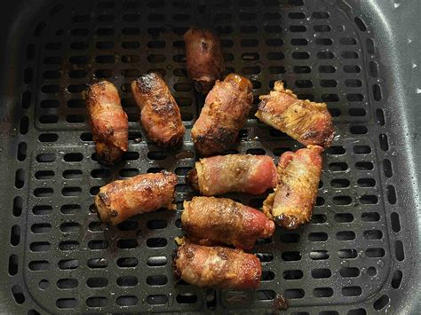 Datolya és bacon tekercs