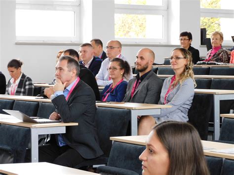 A genfi konferencia meghívottjai