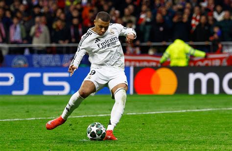 Kylian Mbappé a média kereszttüzében
