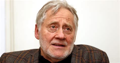 Koltai Róbert Gyuszi bácsi szerepében