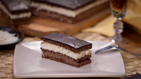 csokoládé szelet tejföllel