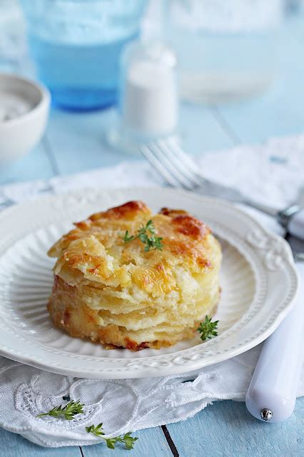 Sajtos baconos gratin burgonya frissen sütve