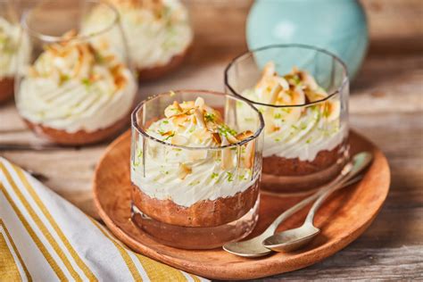 kókuszos pohárkrém rétegezve pohárban