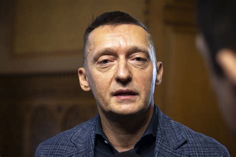 Rogán Antal minisztériumának bejárata