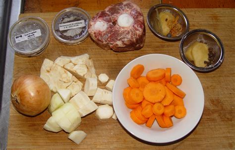 Marhafarok előkészítése és fűszerezése