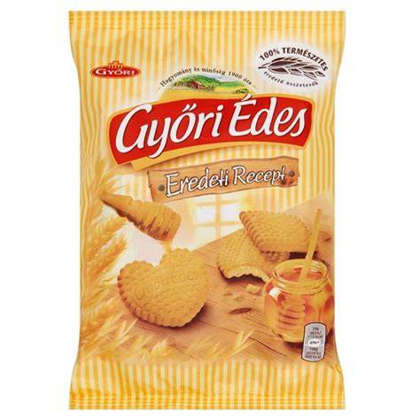 A Győri Édes keksz csomagolása
