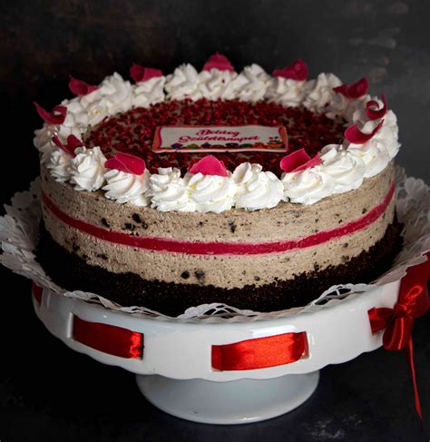 Málnás Oreo torta szeletelve