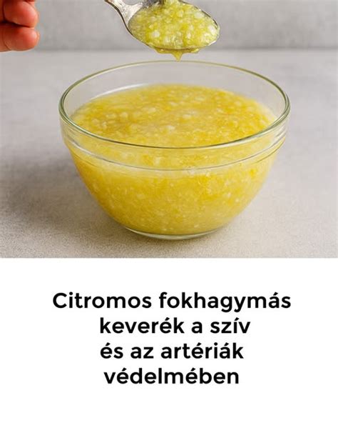 Készen álló, fokhagymás-olajos keverék ecsettel