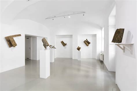 Pizzica Budapest galéria és csigalépcső