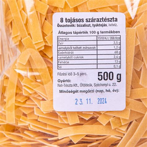 Különböző típusú metélt tészta